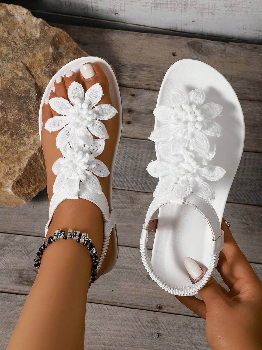 Floréa | Orthopaedic Sandals with Embroidered Flowers
