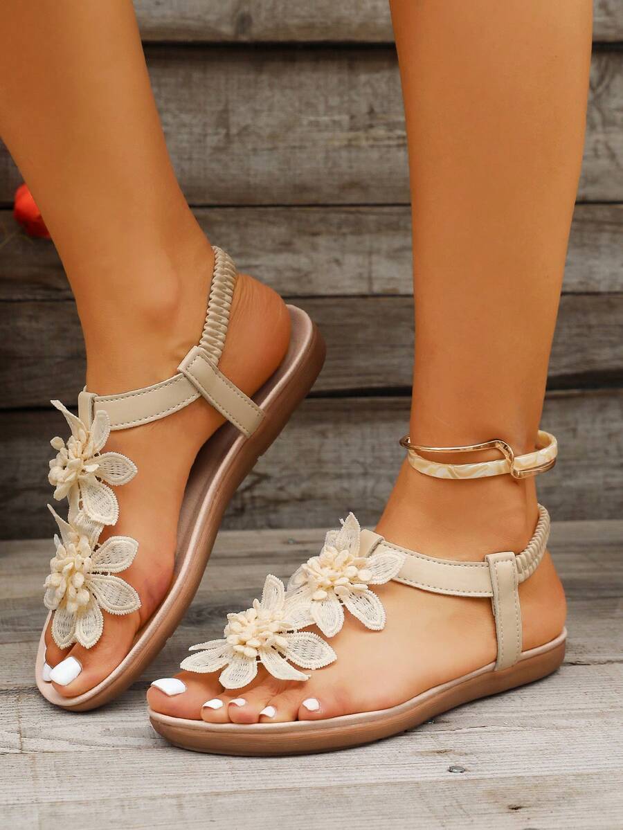 Floréa | Orthopaedic Sandals with Embroidered Flowers