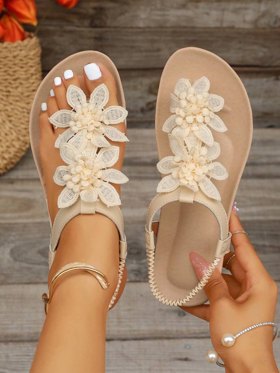 Floréa | Orthopaedic Sandals with Embroidered Flowers