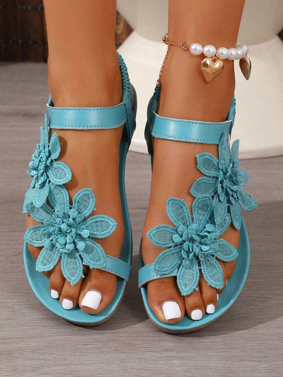 Floréa | Orthopaedic Sandals with Embroidered Flowers