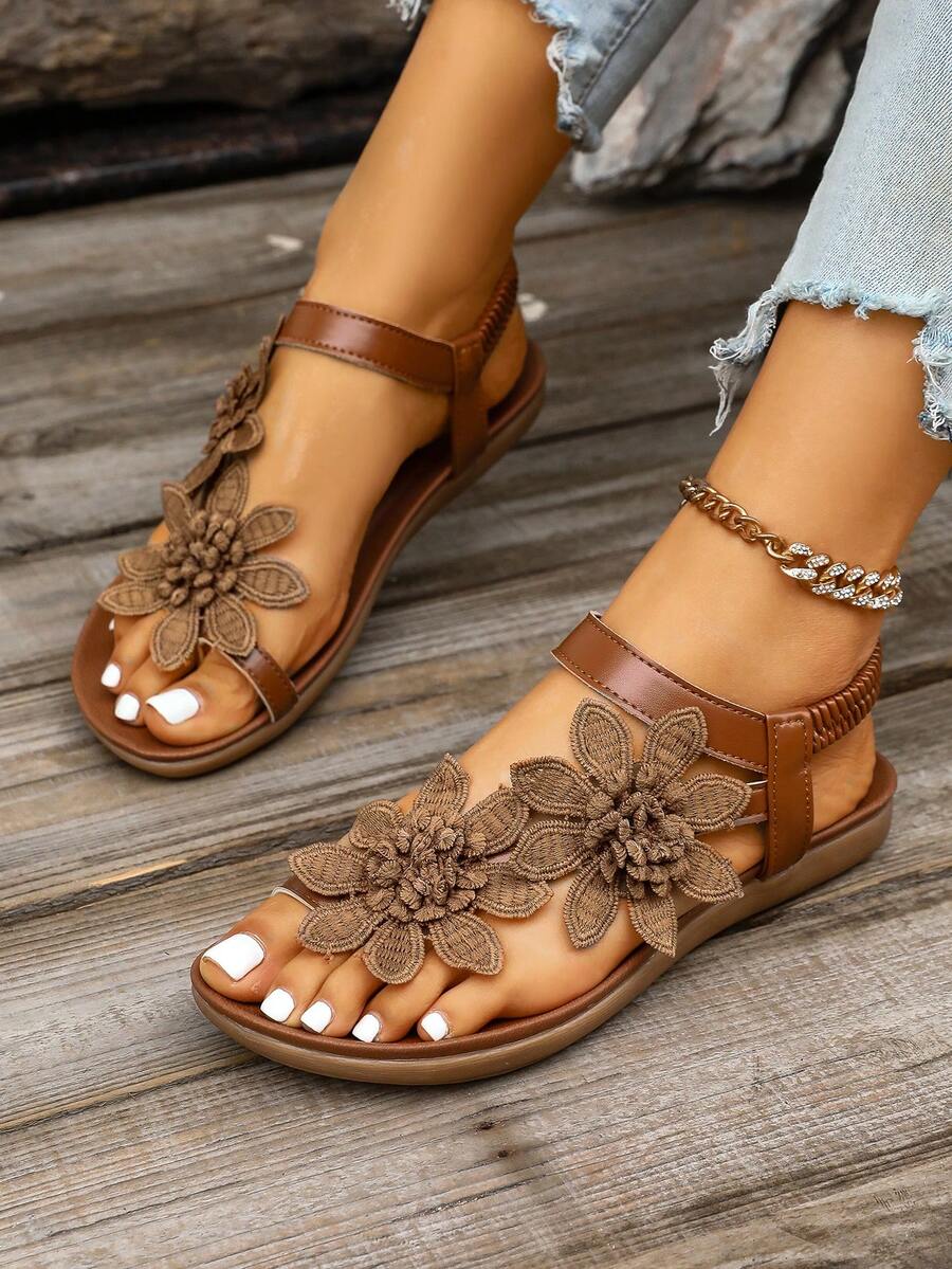 Floréa | Orthopaedic Sandals with Embroidered Flowers
