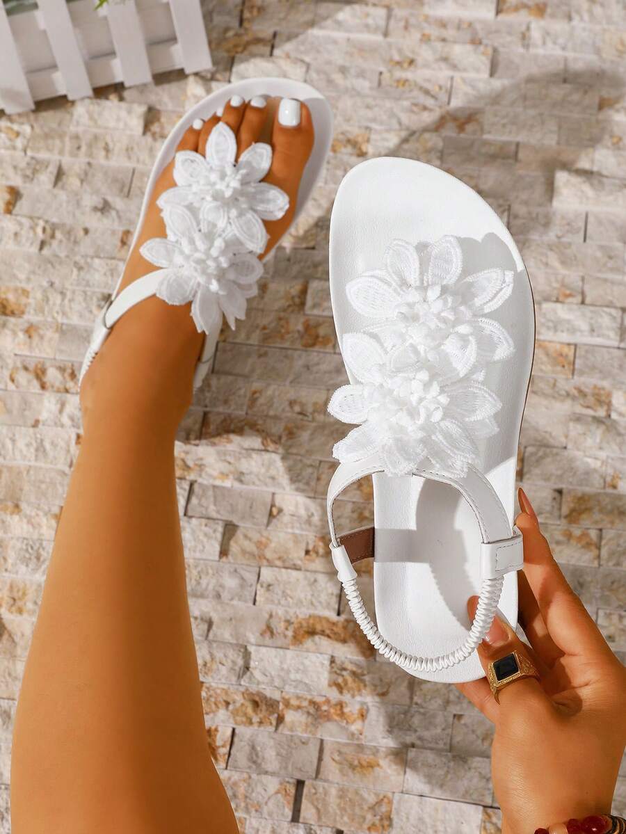 Floréa | Orthopaedic Sandals with Embroidered Flowers