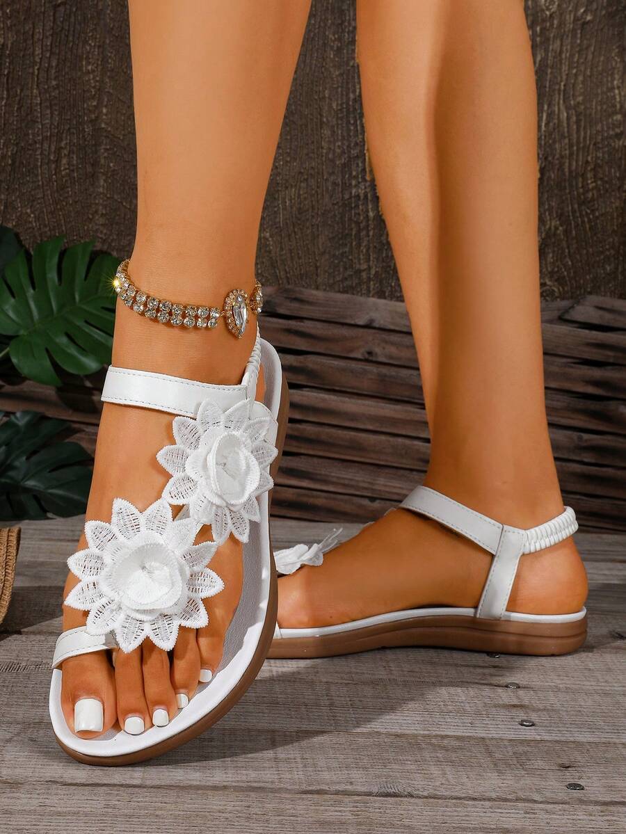 Floréa | Orthopaedic Sandals with Embroidered Flowers