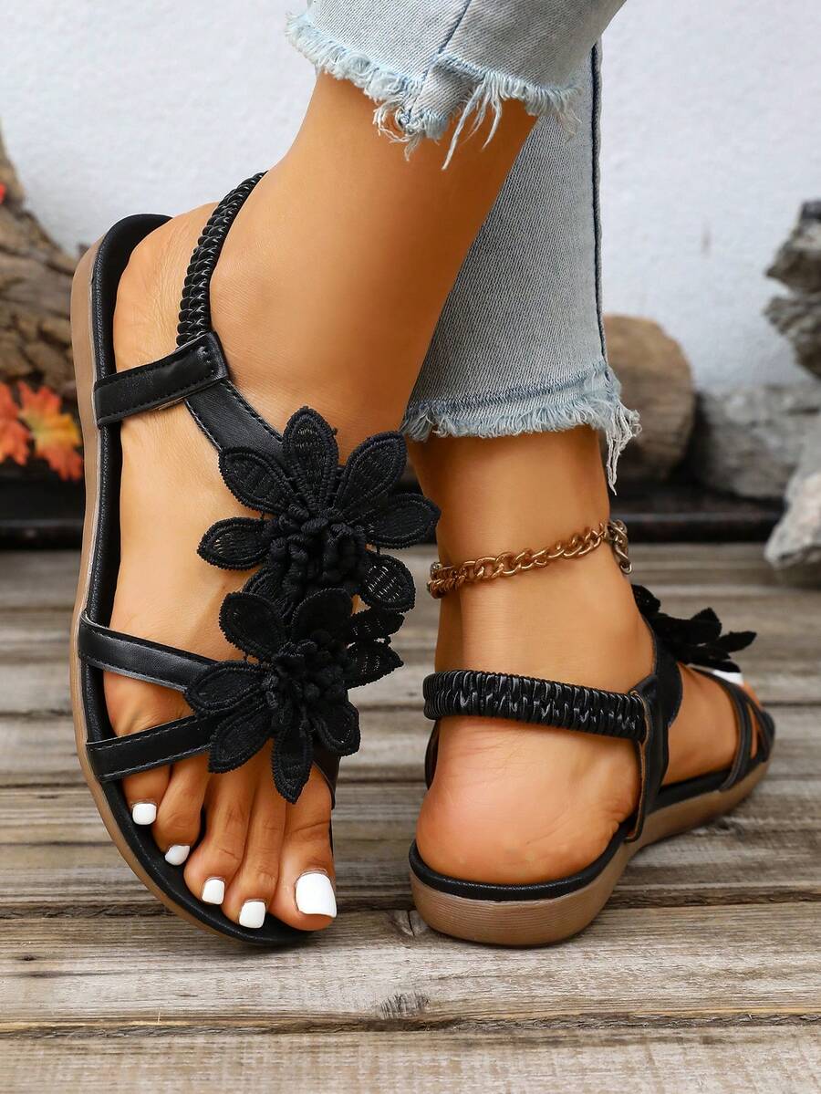 Floréa | Orthopaedic Sandals with Embroidered Flowers