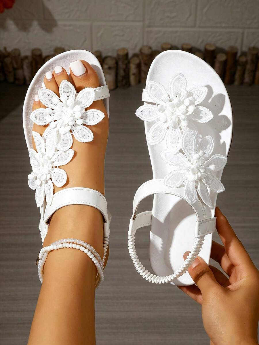 Floréa | Orthopaedic Sandals with Embroidered Flowers