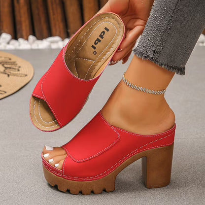 Moxley™ Beverley | The Classic Roma Block Heeled Mules