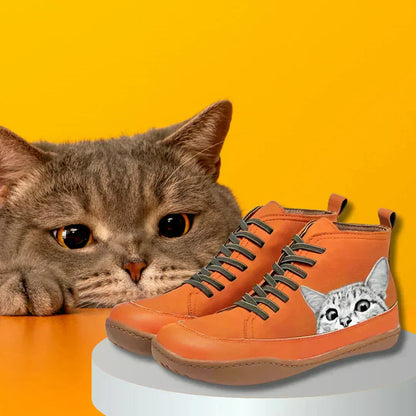 Moxley Lorna™ | Leather Ankle Boots with a Feline Style