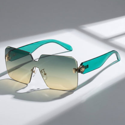Moxley™ Class & Elegance| Mona Luxe Sunglasses