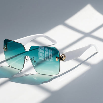 Moxley™ Class & Elegance| Mona Luxe Sunglasses
