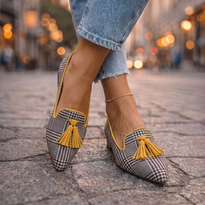 Moxley Evie™ | Pointed Slip-On Flats