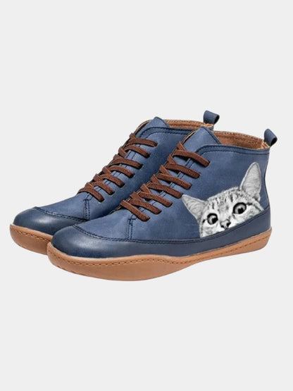 Moxley Lorna™ | Leather Ankle Boots with a Feline Style