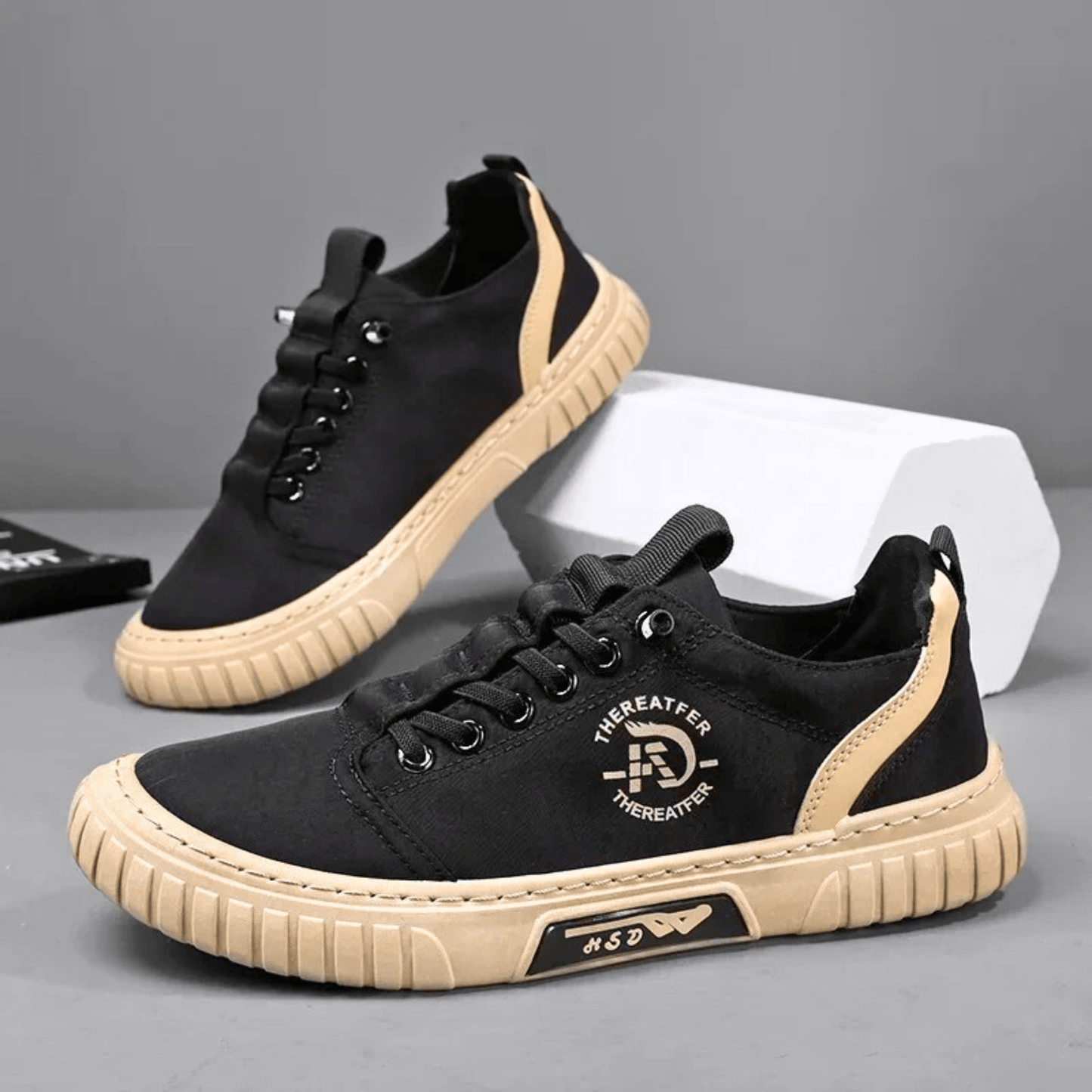 Moxley™ Classic | Thereafter Breathable Canvas Sneaker